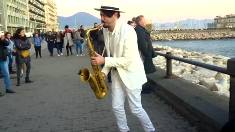 "DANCE MONKEY" - STREET SAX PERFORMANCE