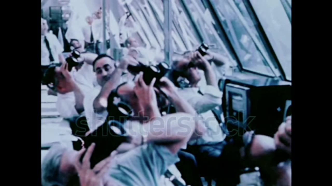 Old documentary of Space Shuttle when Scientist go to Space