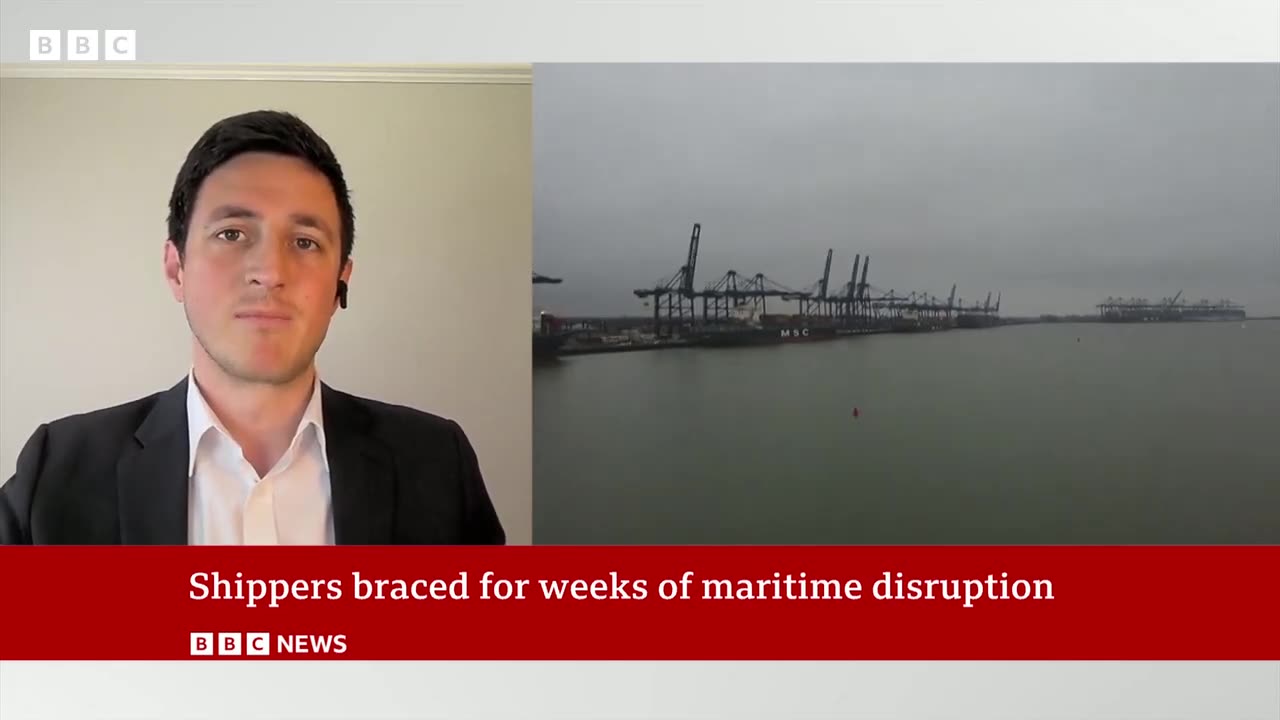 Houthi rebel attacks prompt shipping firms to avoid Red Sea routes | BBC News