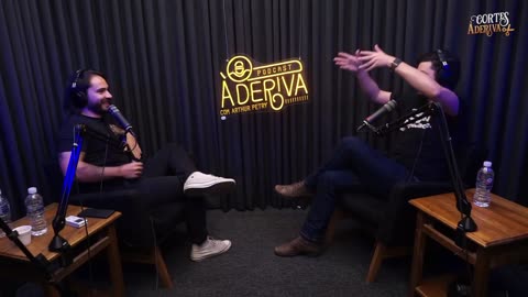 Debate sobre o que deveriam ter feito na P4NDEMIA À Deriva Cortes