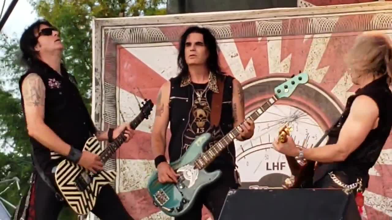 Warrant "Only Broken Heart"