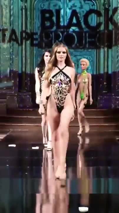 Black Tape fashion show