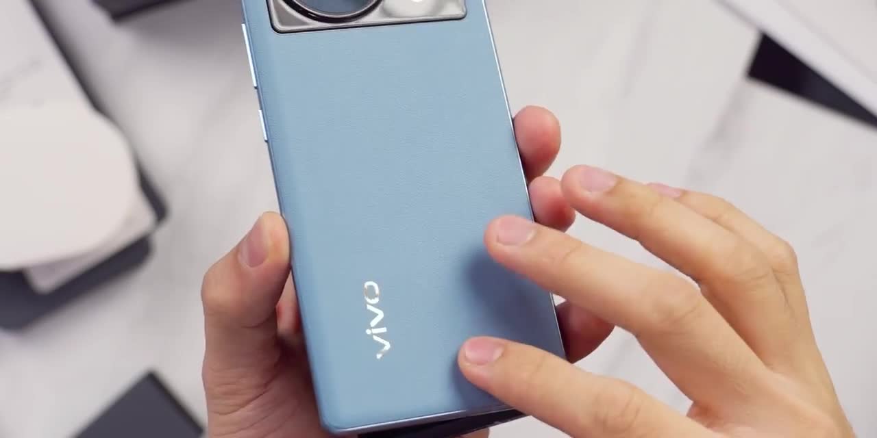 VIVO TAKES CARE OF MAKING A FOLDABLE HP AND THE RESULTS ARE GREAT 🔥