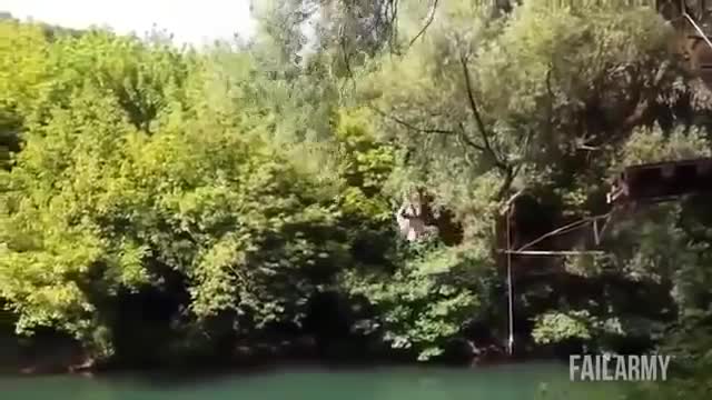 مواقف وطرائف مضحكة +18