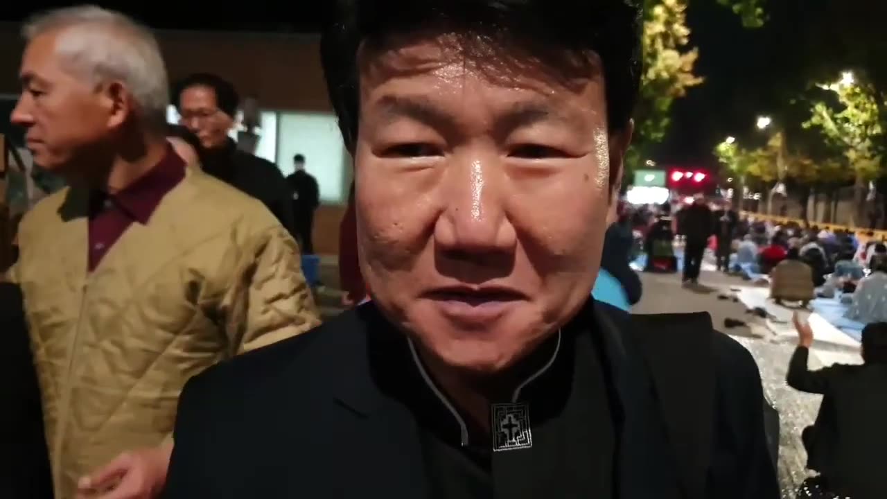 20191028_V3_S05(wm5GliMRomM)동두천에서 오신 목사님과 불교청년회장의 청와대앞 외침