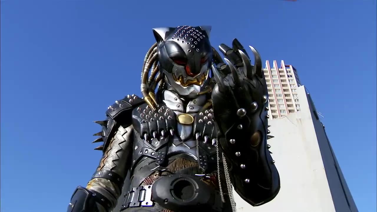Kamen Rider OOO E18 'Destruction, Reason, and Eel Whips' [720p]