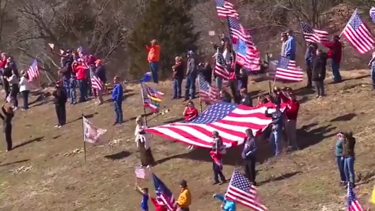 A AMÉRICA SABE QUE HORAS SÃO!!! 🇺🇸🚨🚨🚨 #TakeBackOurBorder