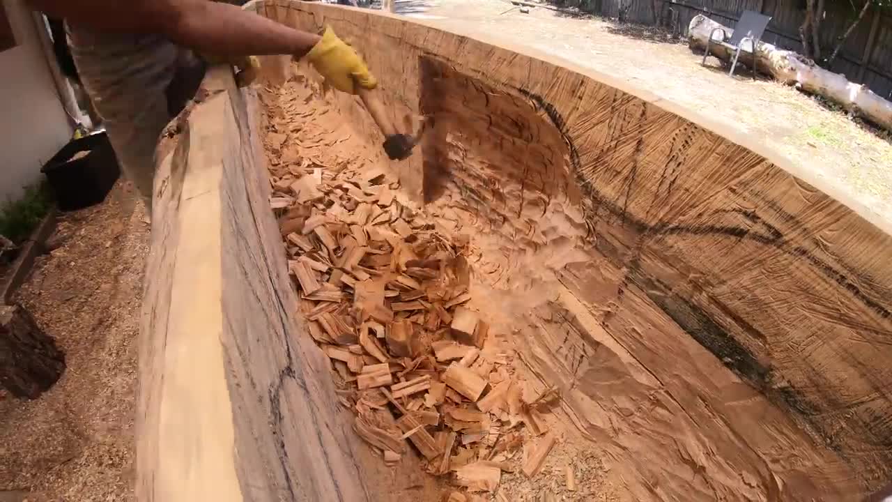 DUGOUT CANOE BUILD - Timelapse, by Outbackmike