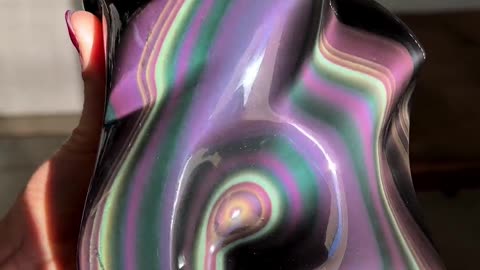 THE IRIDESCENT BEAUTY OF RAINBOW OBSIDIAN