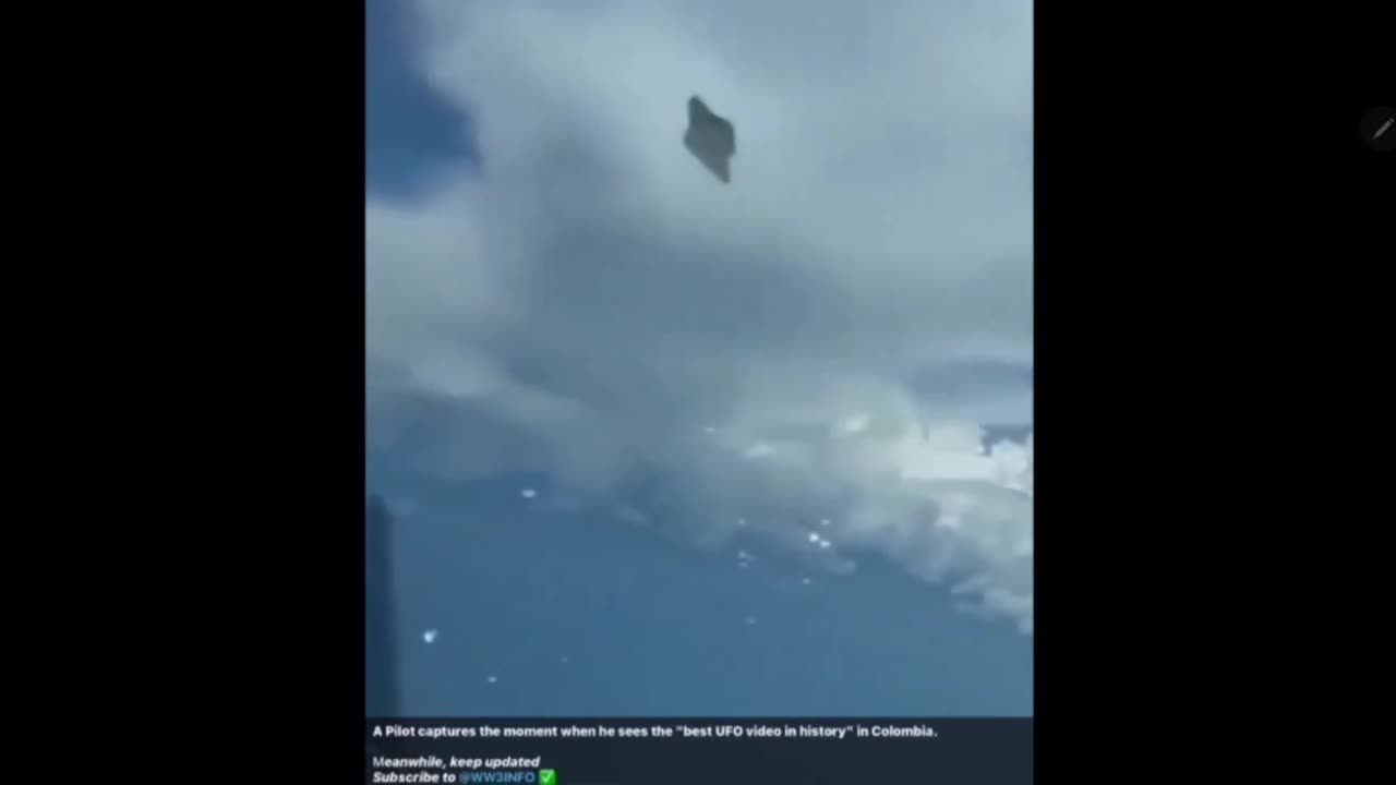 Pilot catches UFO