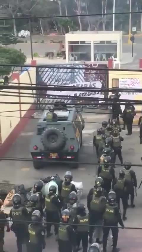 PERU 🇵🇪 : Tourist destination Machu Picchu has been closed due to anti-government protests