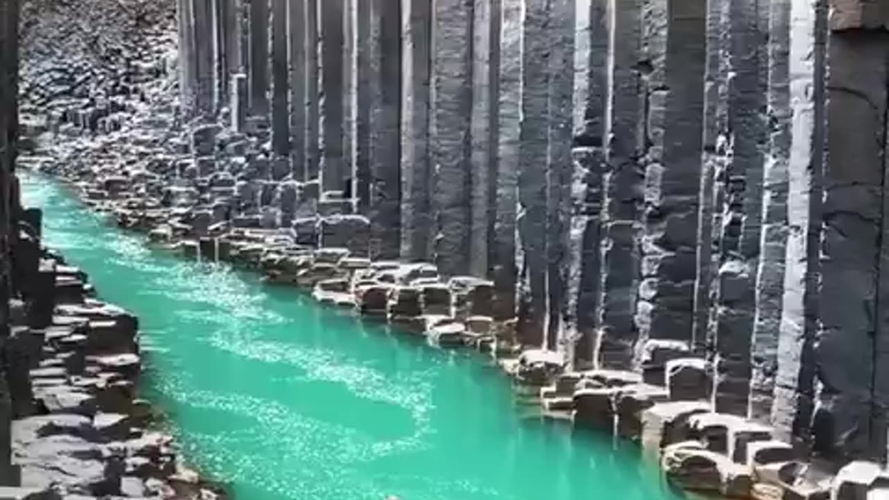 The magical Stuðlagil Canyon in Iceland looks like another planet.