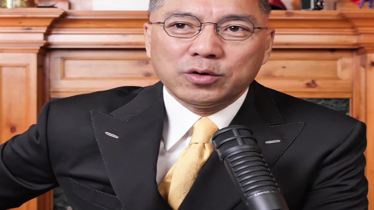 20221109文贵先生直播¹： #习近平（只带核心人员）出访 #沙特，本·萨勒曼王子（把爹（请美国壳牌去挖石油）关起来）举一国之力准备（决定中东未来，跟美国还是中共（亡国））