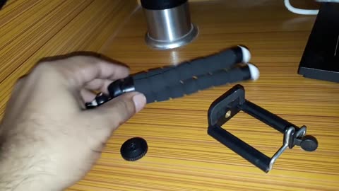 Flexible Tripod Review in Hindi_Urdu