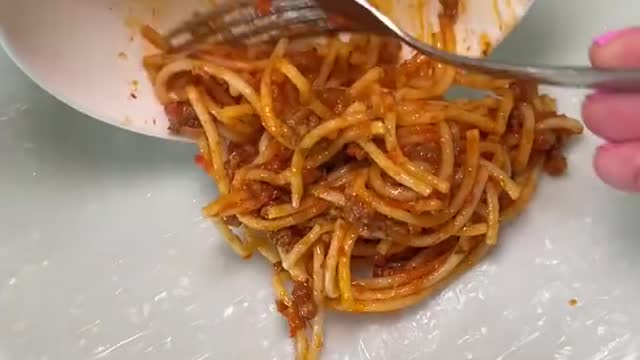 Spaghetti and Steak Spring Roll