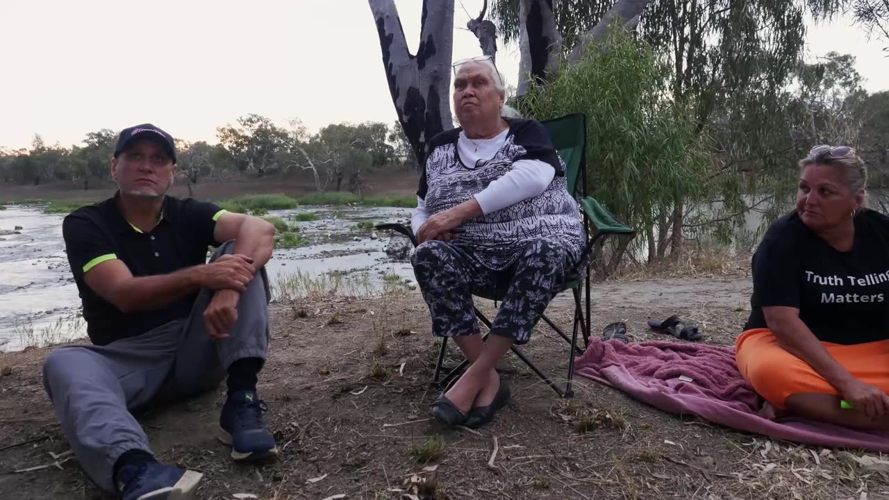 Ngemba People speak at the Brewarrina fish traps on Nation Building and the 2023 referendum