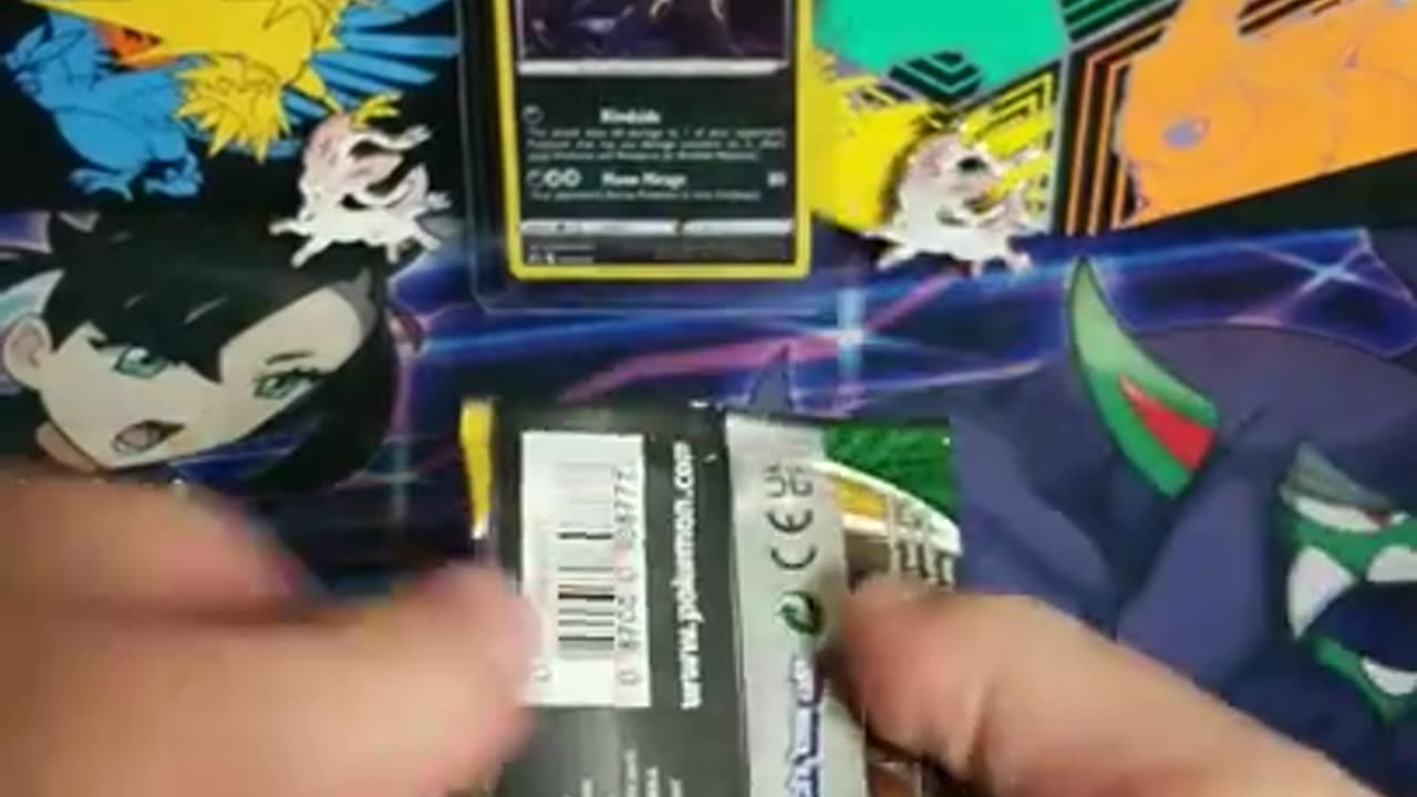 Coming up on 20 packs! Evolving Skies short#19