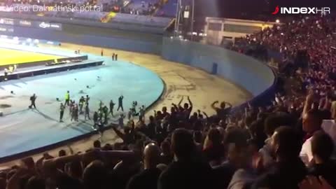 Predsjednik Hajduka klanjao se Torcidi na Maksimiru