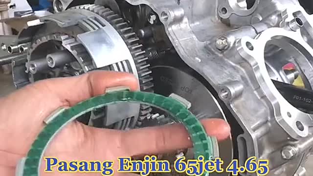 Engine parts assembly