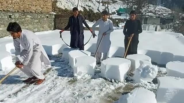 snow in pakistan