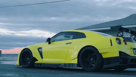 Shogun GTR Drag Race Car Race