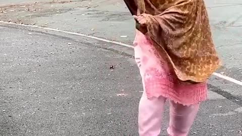 Old woman Dancing 🤣