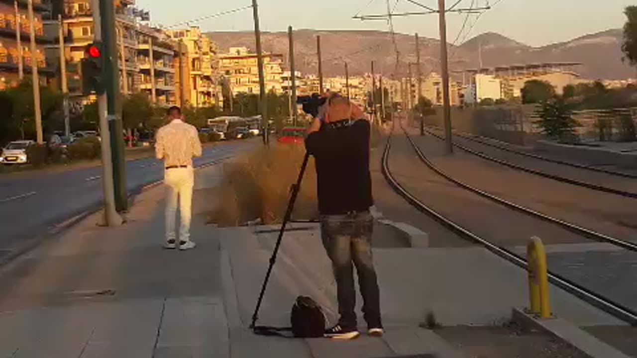 ΔΗΜΟΣΙΟΚΑΦΡΟΙ ΣΑΣ ΠΑΡΑΚΟΛΟΥΘΟΥΜΕ ΔΕΝ ΘΑ ΚΡΥΒΕΣΤΕ ΠΟΥΘΕΝΑ ΠΙΑ!!!