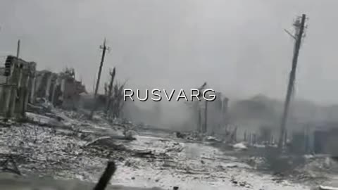 BTR-82A firing on UKR positions in Maryinka