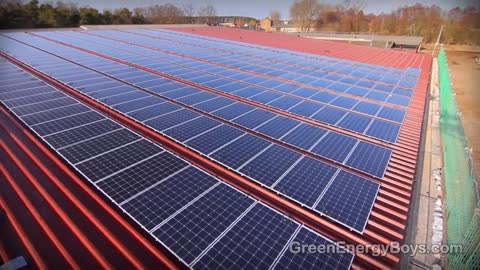 Installing Solar Panels - Solar PV Farm of Rooftop in Germany (Solon Sol Bond System)