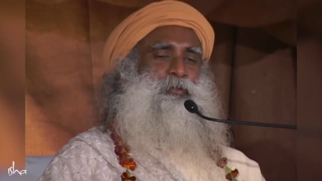 Overcome the Fear of Public Speaking By Sadguru