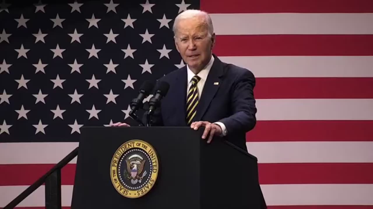Biden "We're Living Through One Of The Greatest Job Creation Periods In Our History" 🤡