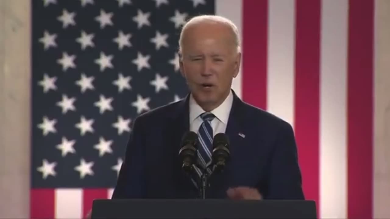 Joe Biden - Barack Obama - 68 Times 68 Hours - 17,000 Miles 😂😂