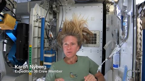 Wash hair in space