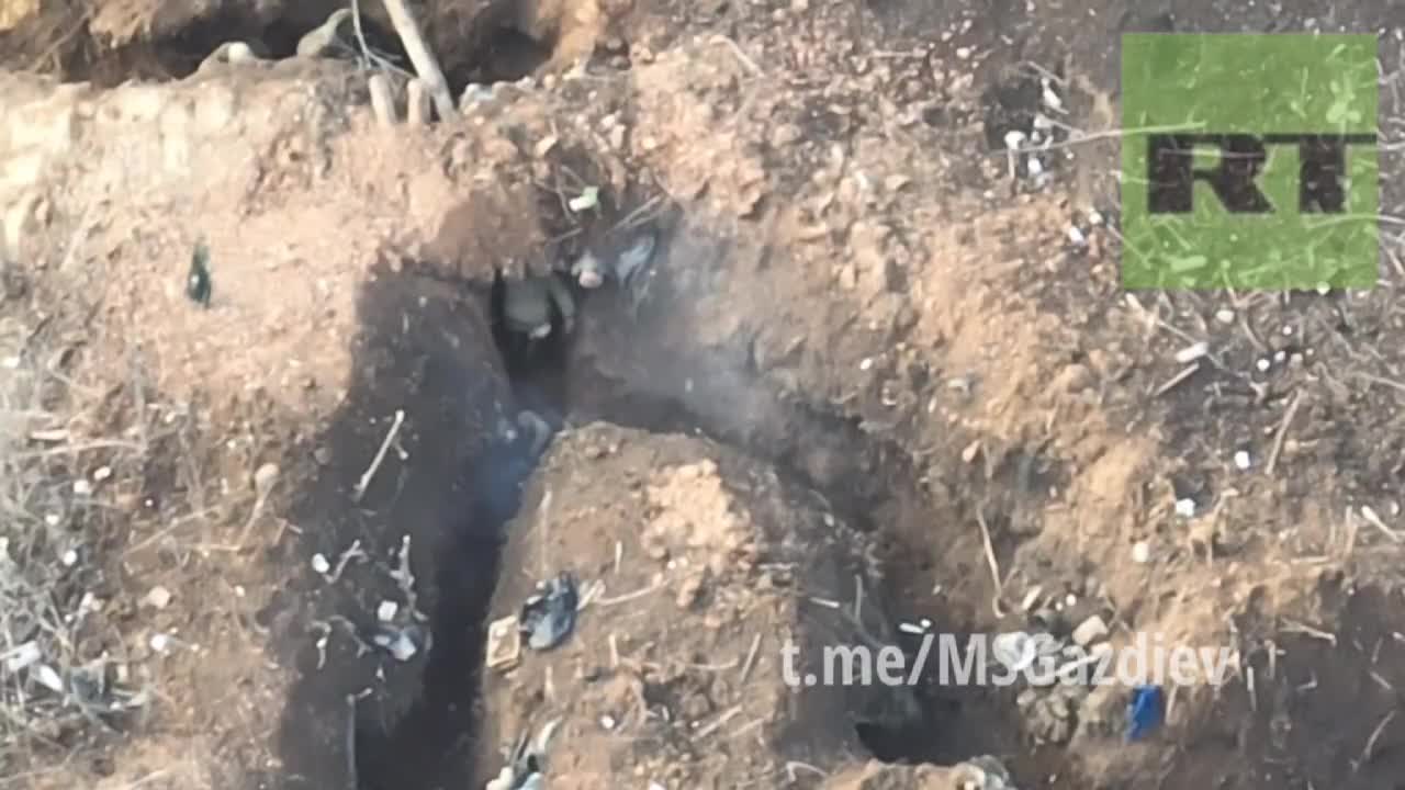 Trenches War - Russians and Ukrainians forces