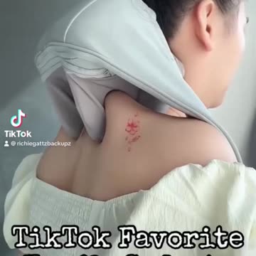 I would buy it but it looks like it’s alive😭