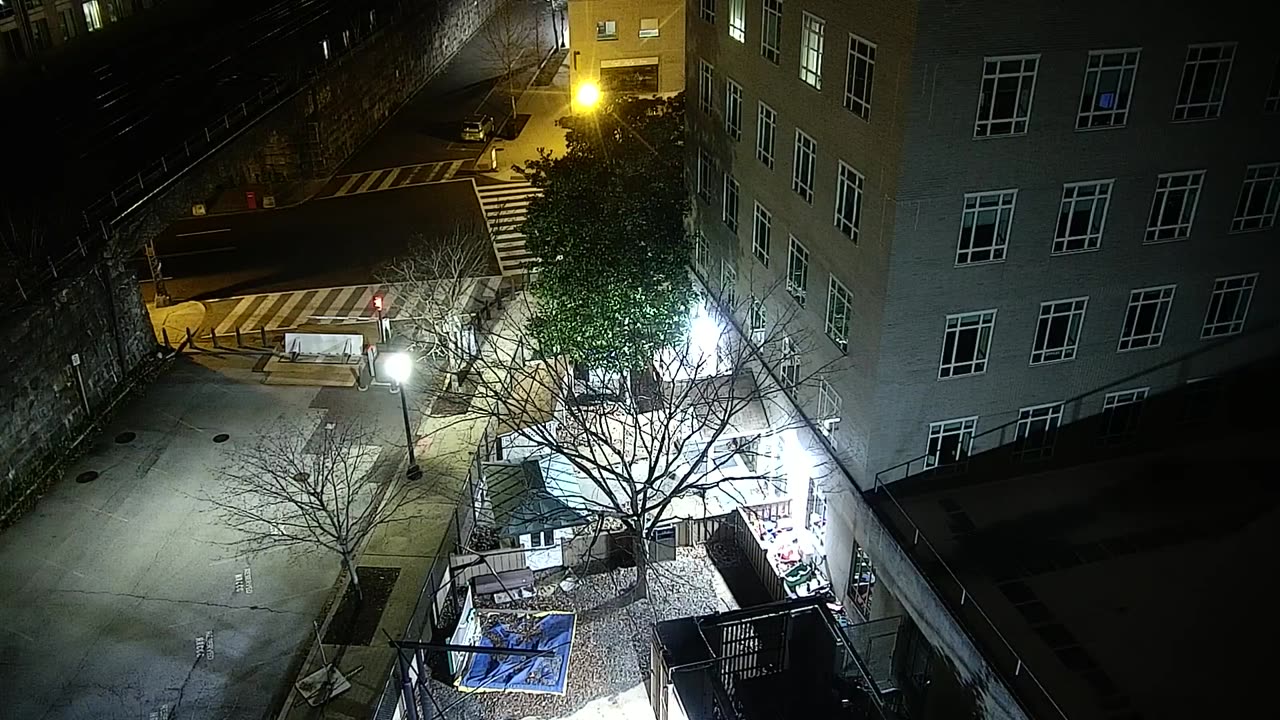 3823FHOBRFSouthRoof_2021-01-06_22h09min51s687ms.mp4