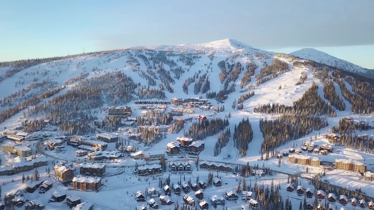 Ski Canada - Our Winter is Deeper