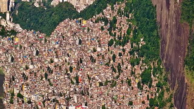 It's the second largest slum in the world! #Scenery #Tourism #shorts