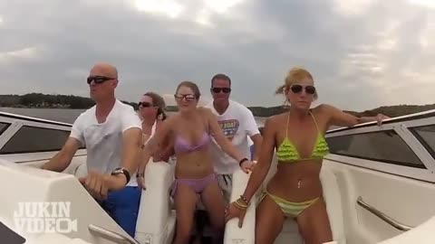 Seven Person Speed Boat SMASH - Crazy