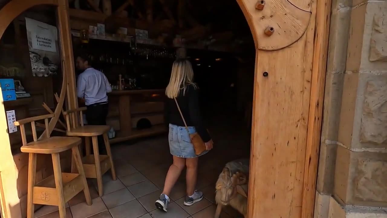 TRADITIONAL POLISH RESTAURANT in Krakow 🇵🇱 With Old-World Underground