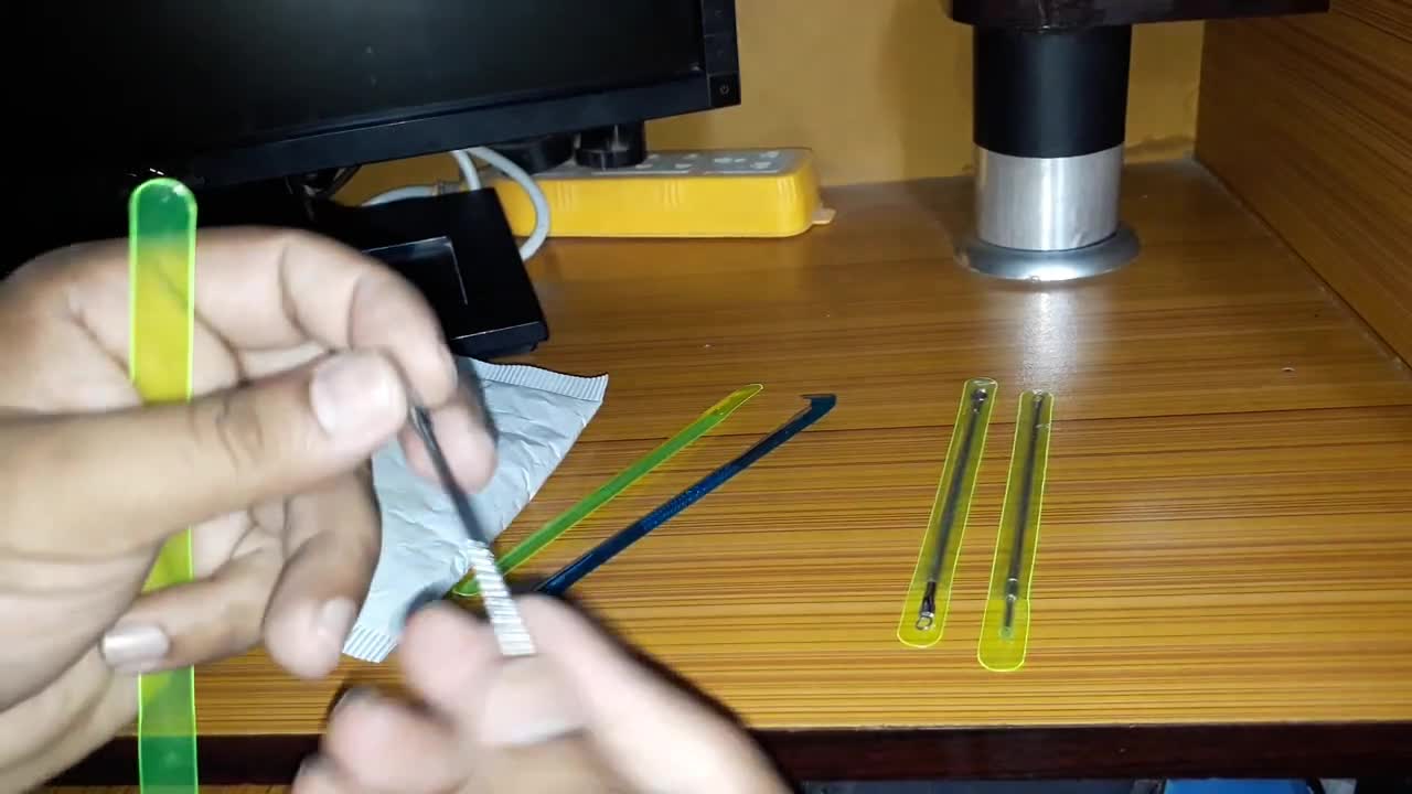 Blackhead Remover needle set