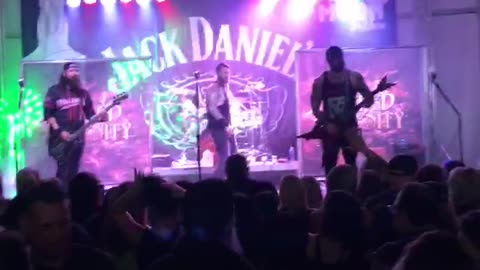 Wicked Serenity sings godsmack voodoo cover & rocks Daytona bike week stage at Full Moon bar