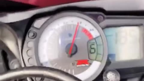 street bike gettin it