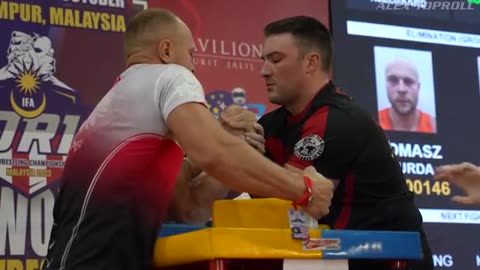 Arm wrestling revenge school boy 🆚 in world top Pary 🔥🔥 💯