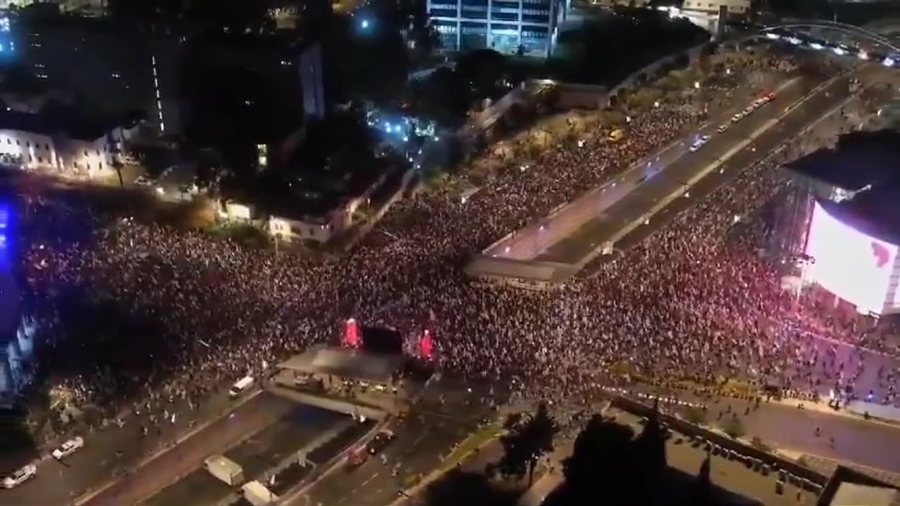 Massive “Anti-Semitic” Protests Against Netanyahu