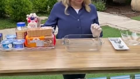 דיבוב מצחיק לעוגת הביסקוויטים של שרה נתניהו