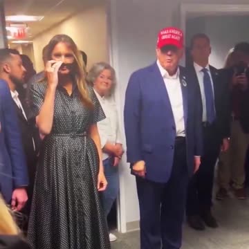 BOSS IN THE BUILDING!