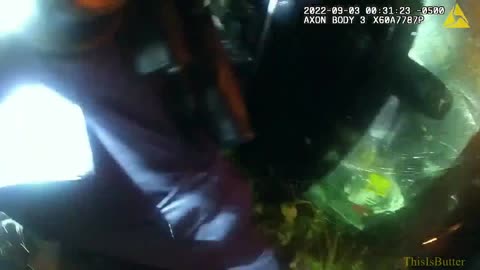 Cedar Hill police pull man to safety through sunroof from burning car
