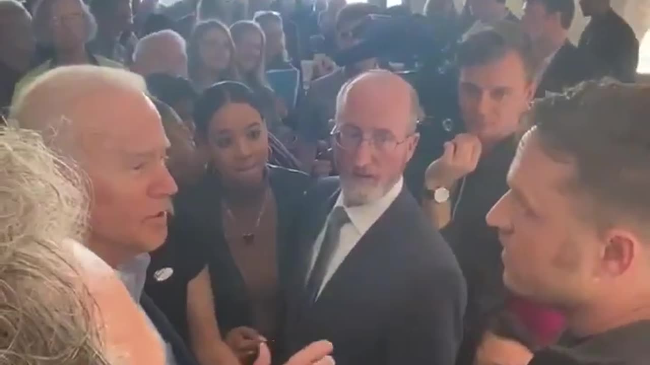 Brave american veteran reminds Joe Biden that he is disqualified