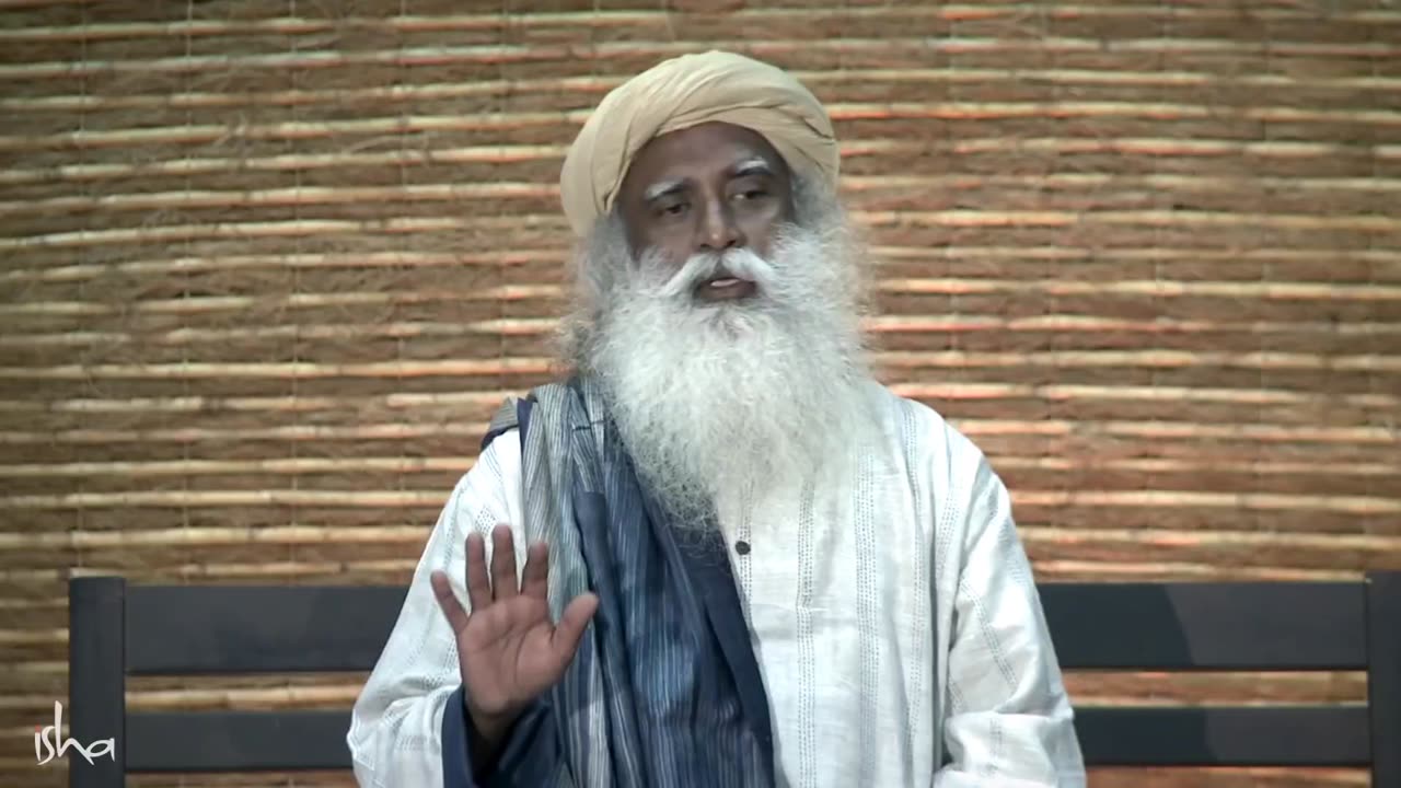 DARK & DEVINE Side Of ACTIVATING KUNDALINI Explained By SADHGURU!!!